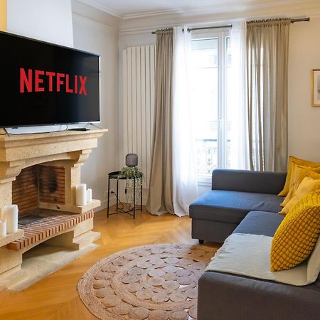 Spacious Apartment For 6 People Париж Екстер'єр фото