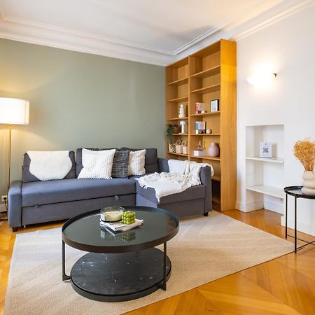 Spacious Apartment For 6 People Париж Екстер'єр фото